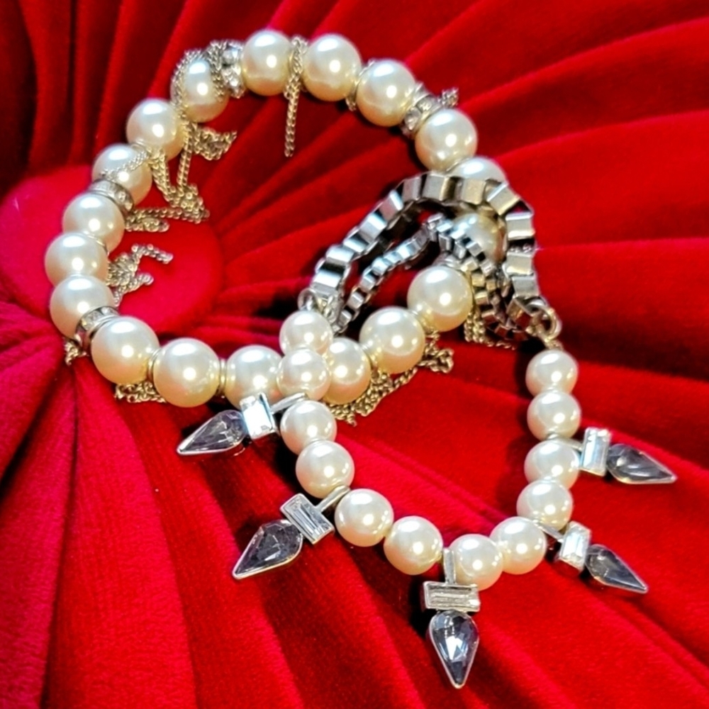 Chloe + Isabel Pearl Fringe Stretch Bracelet Set